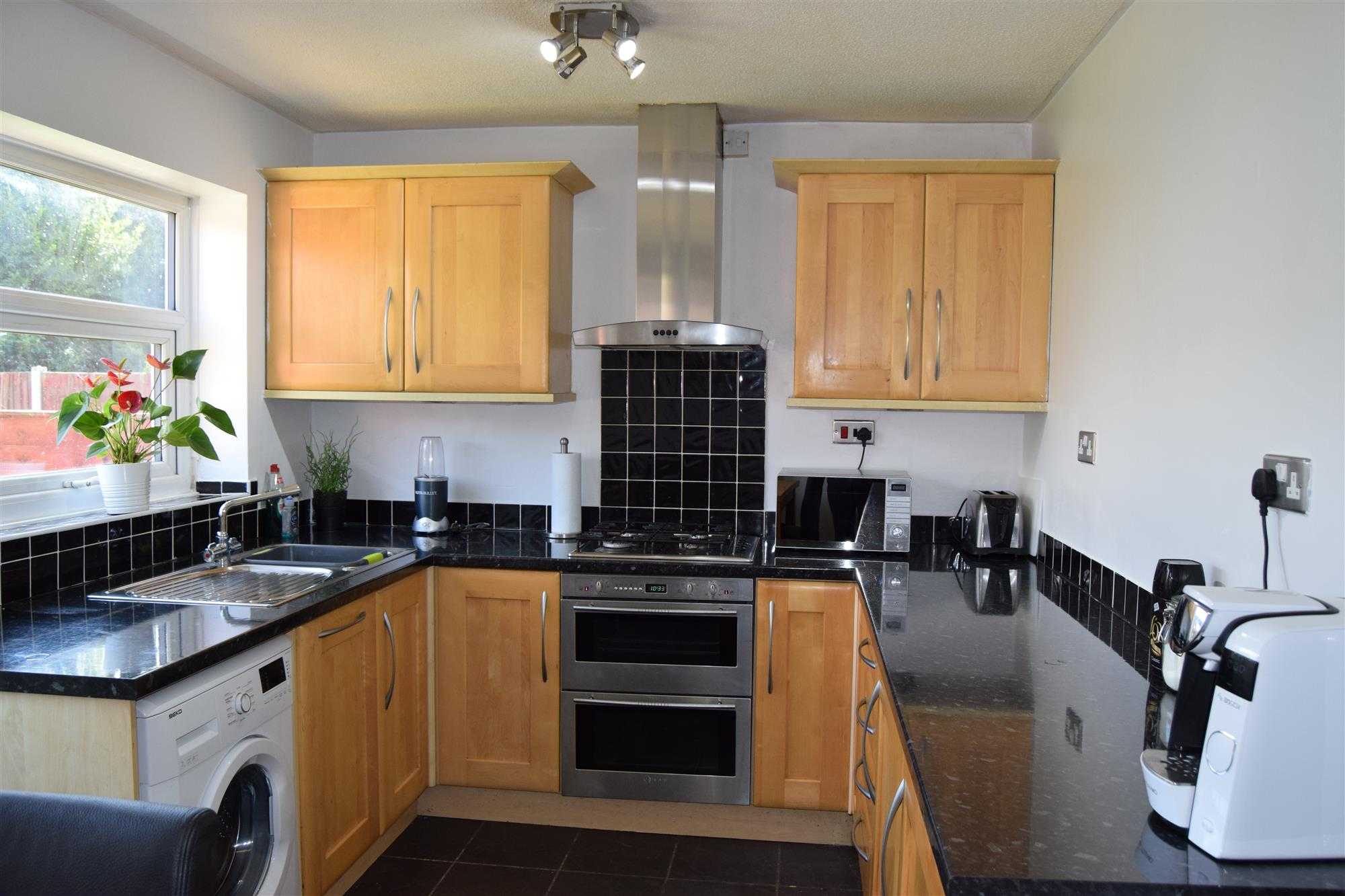 25 Newbury Way, West Derby — photo 5 of 18