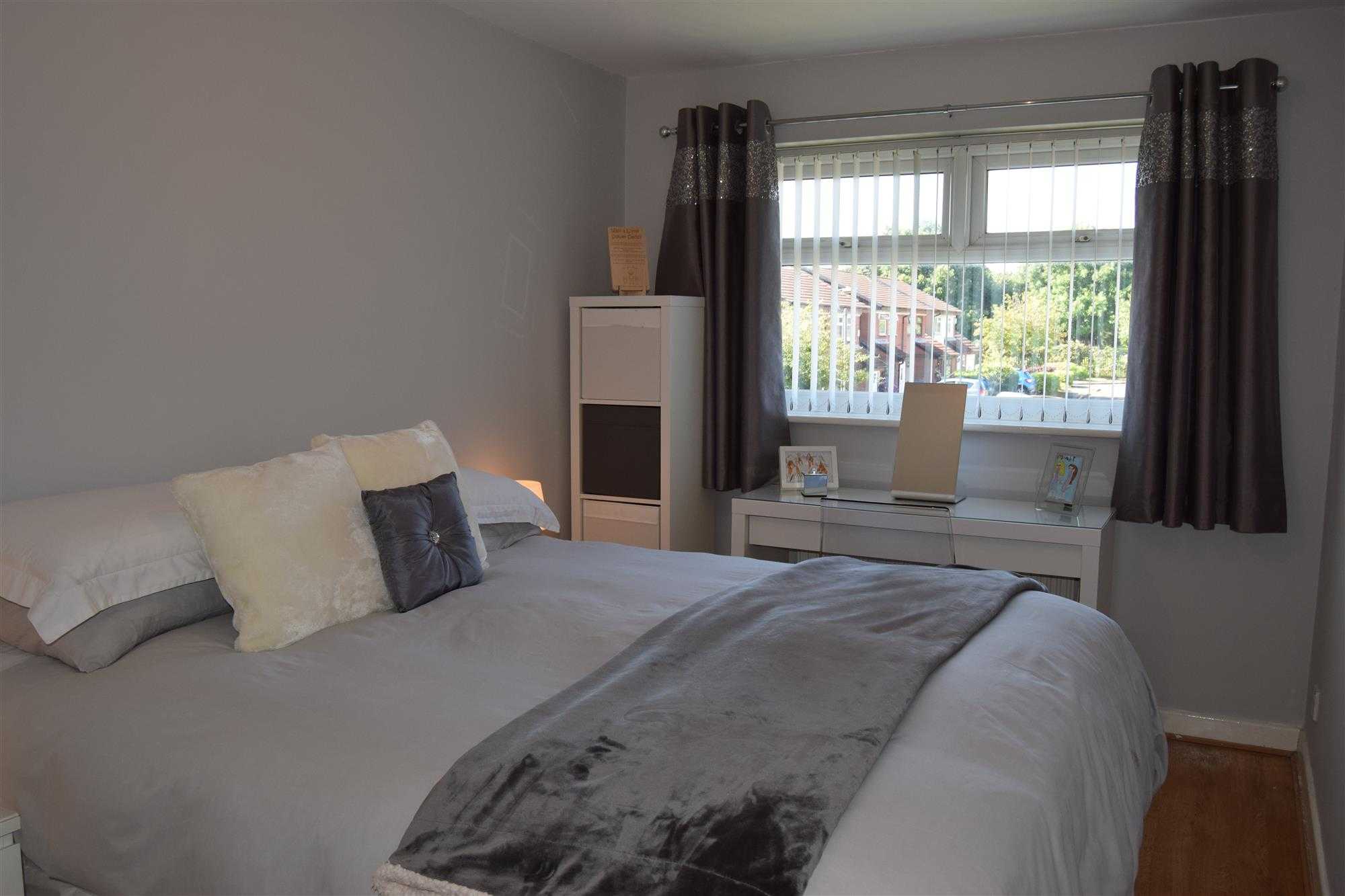 25 Newbury Way, West Derby — photo 8 of 18