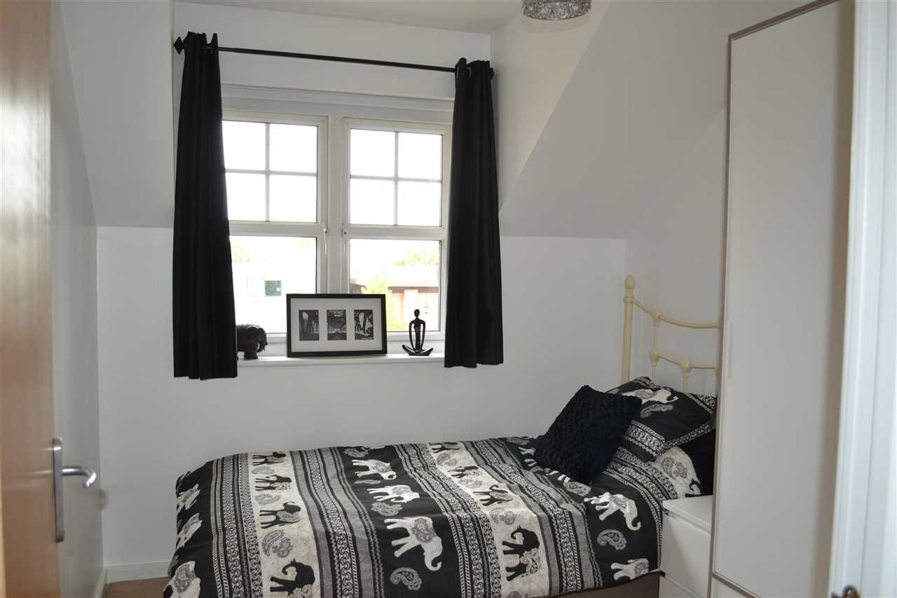 Apartment 40 College Fields, Cronton — photo 8 of 11