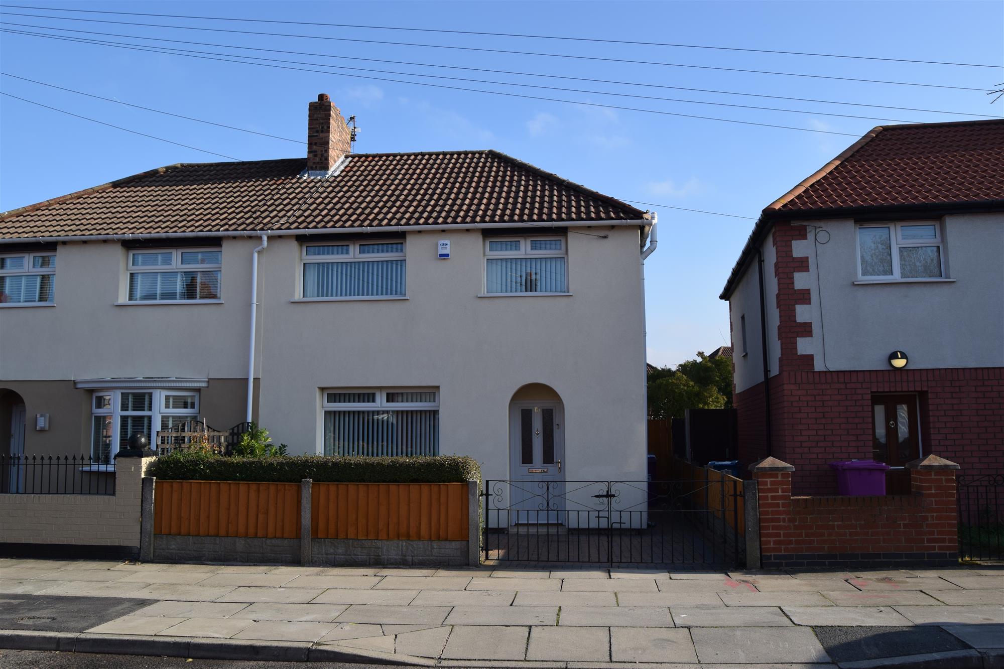 115 Finborough Road, Walton — photo 1 of 21