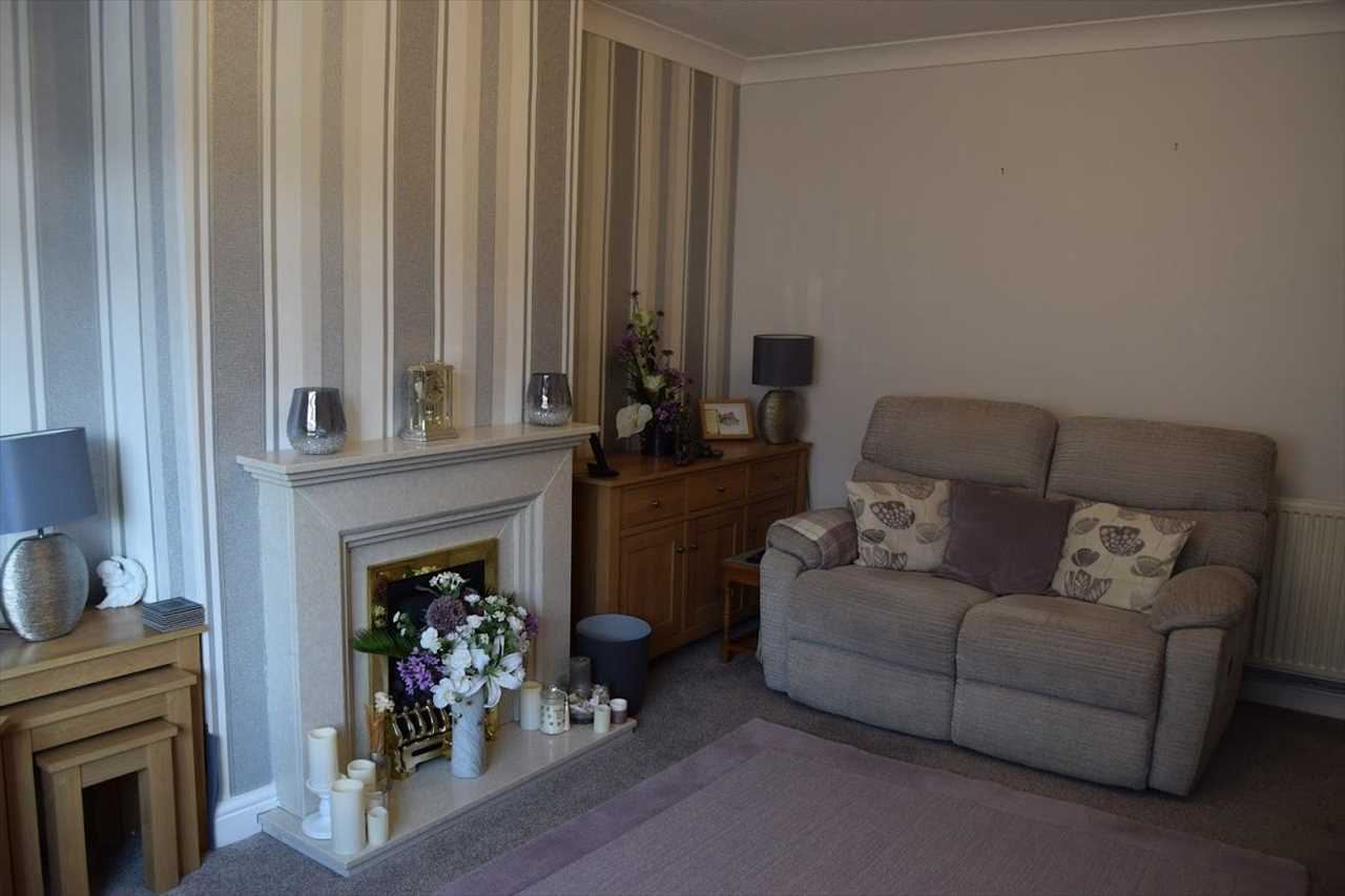 115 Finborough Road, Walton — photo 4 of 21