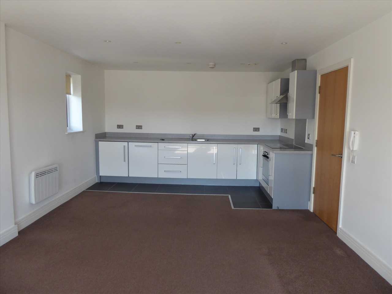 Apartment 25 Park Lane Plaza, 2 Jamacia Street — photo 4 of 12