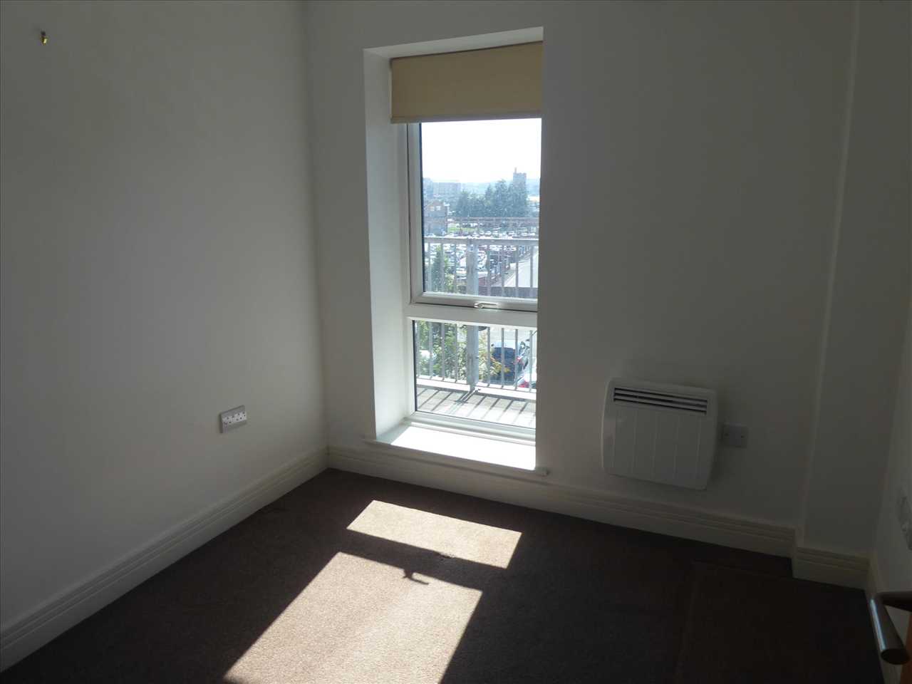 Apartment 25 Park Lane Plaza, 2 Jamacia Street — photo 8 of 12