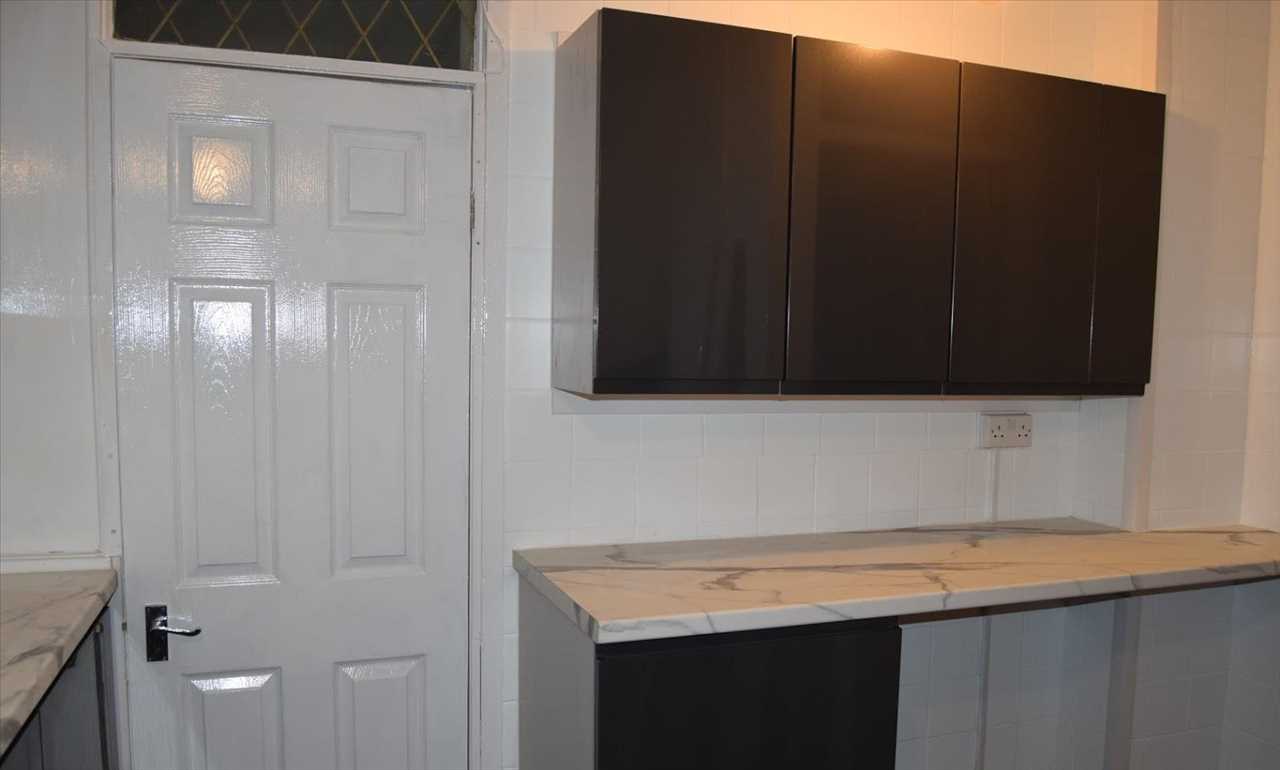 16 Hawkins Street — photo 7 of 15
