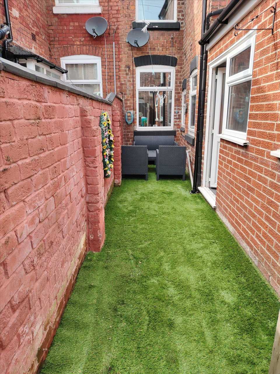 23 Lightburn Street — photo 16 of 18
