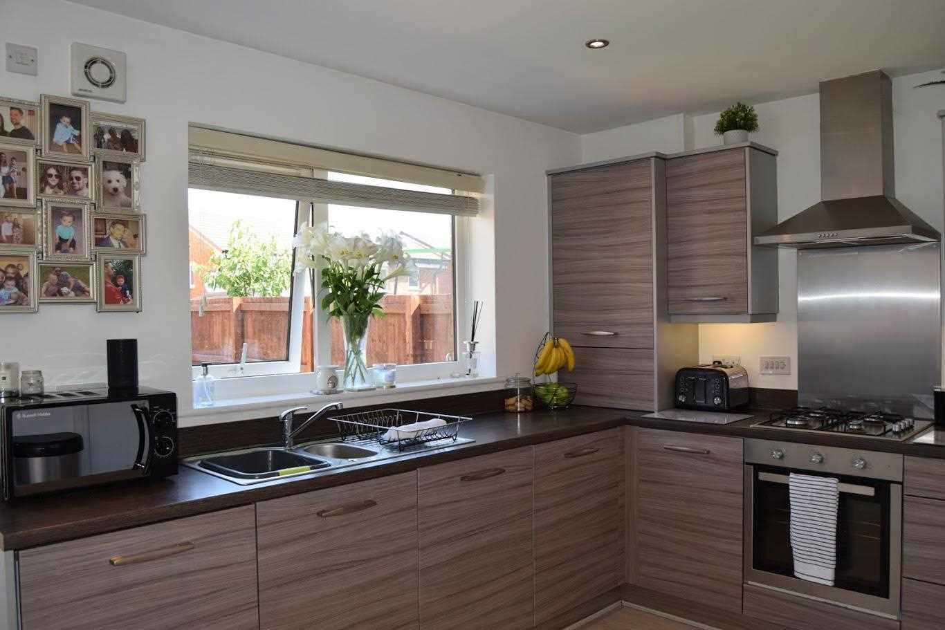 141 Broad Lane, Norris Green — photo 4 of 33