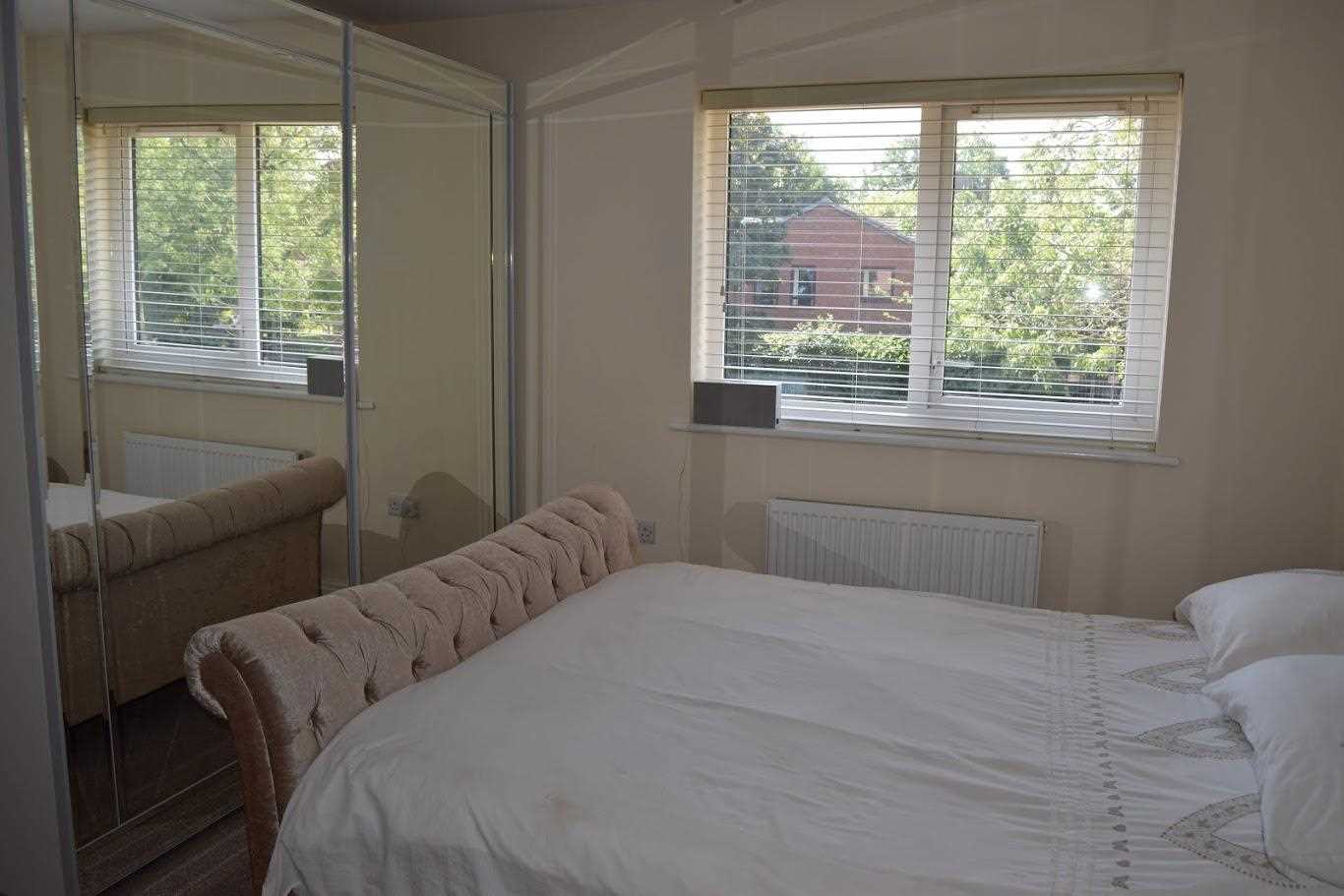 141 Broad Lane, Norris Green — photo 16 of 33