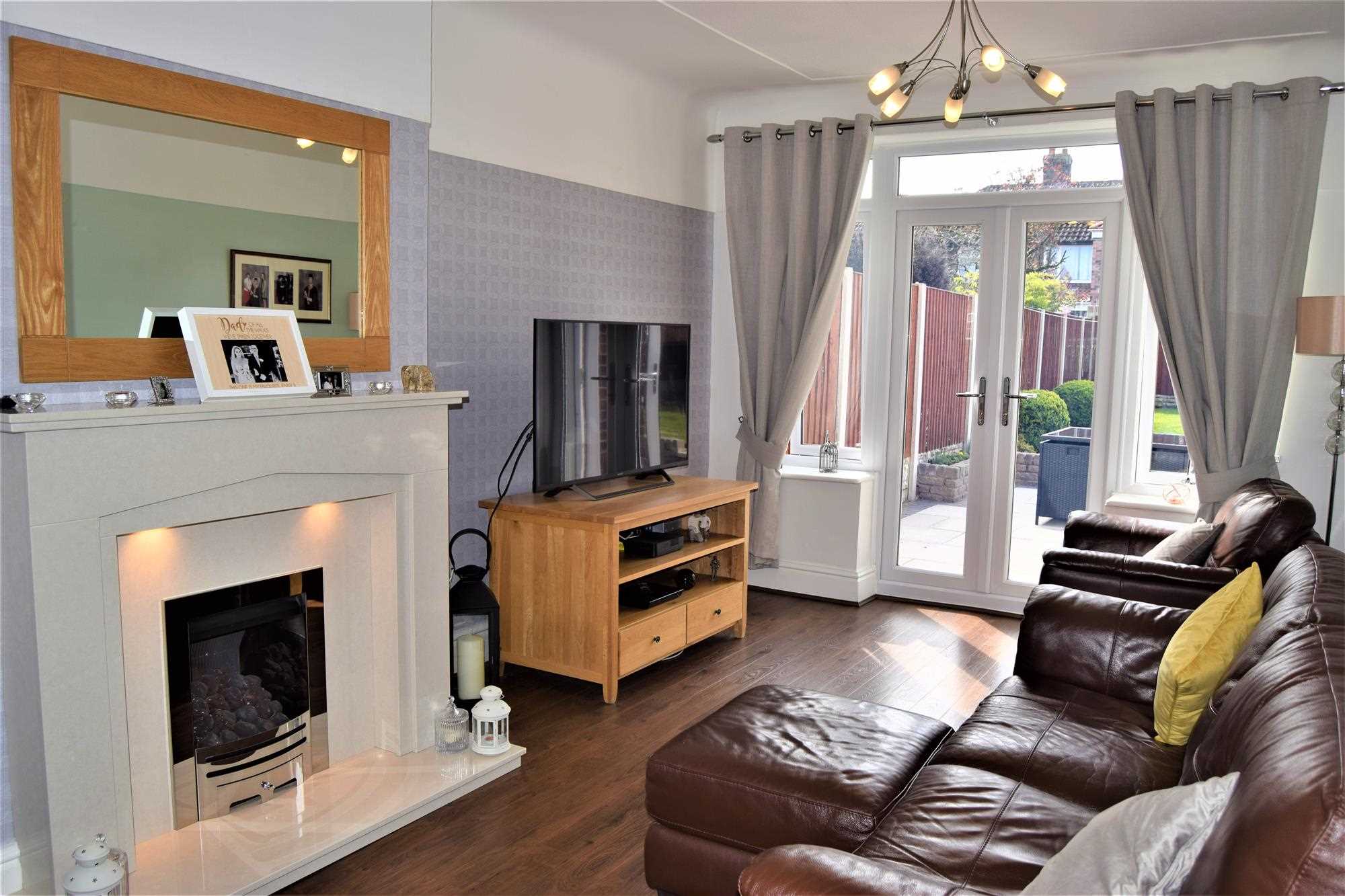 106 Halewood Drive, Woolton — photo 7 of 23