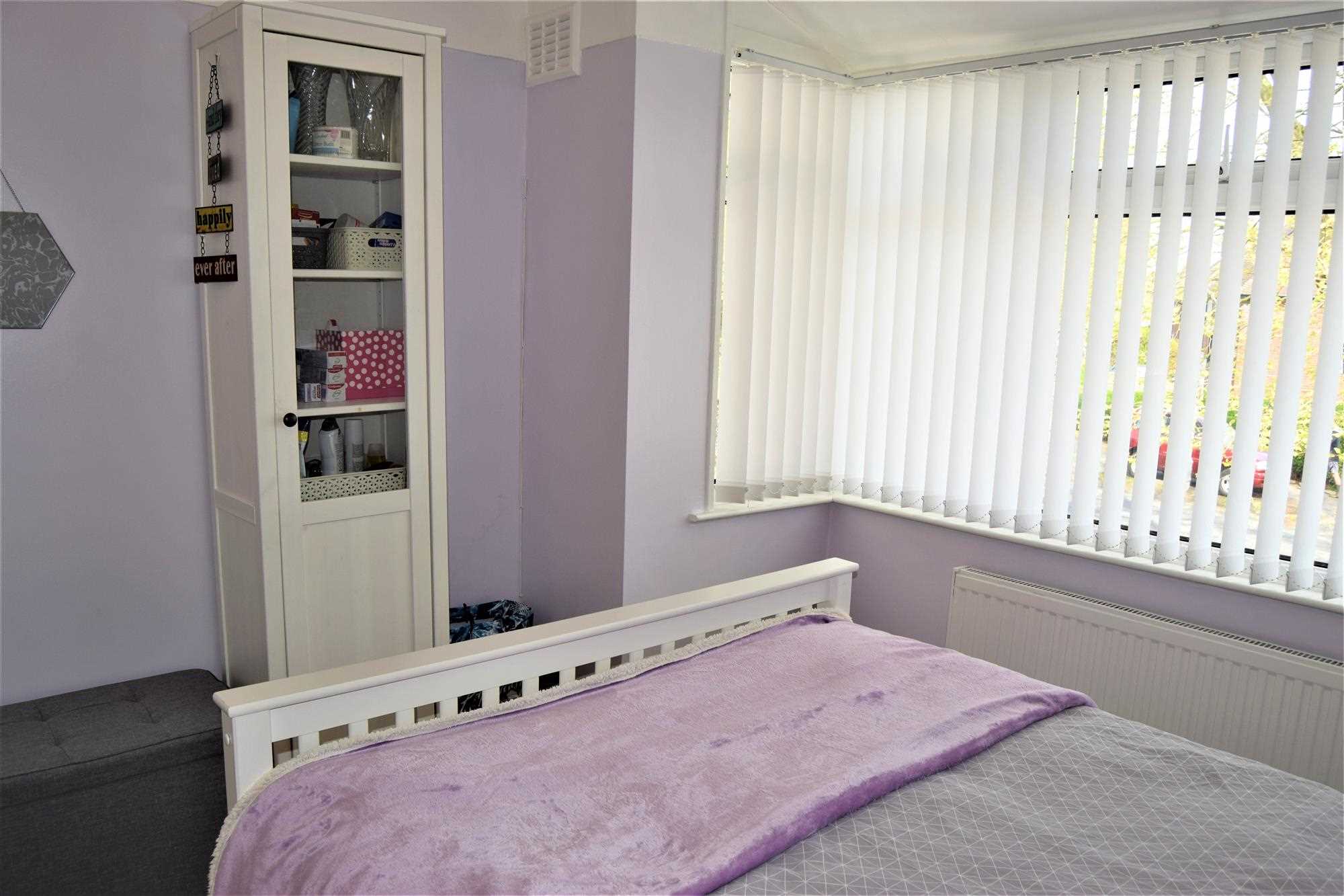 106 Halewood Drive, Woolton — photo 10 of 23