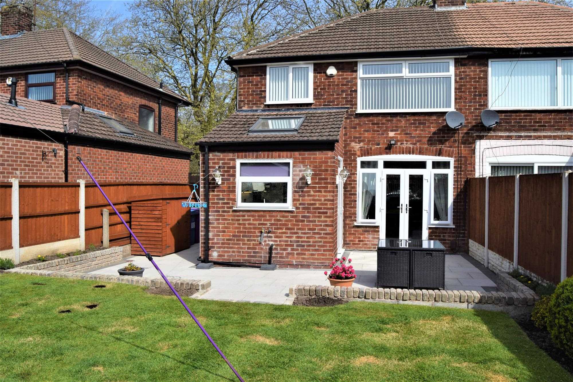106 Halewood Drive, Woolton — photo 21 of 23