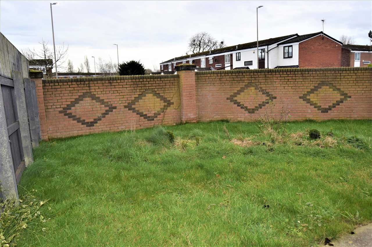 45 Langshaw Lea, Netherley — photo 17 of 21
