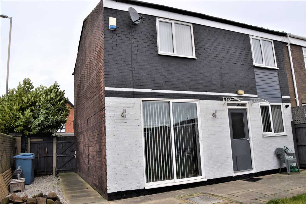 45 Langshaw Lea, Netherley — photo 18 of 21