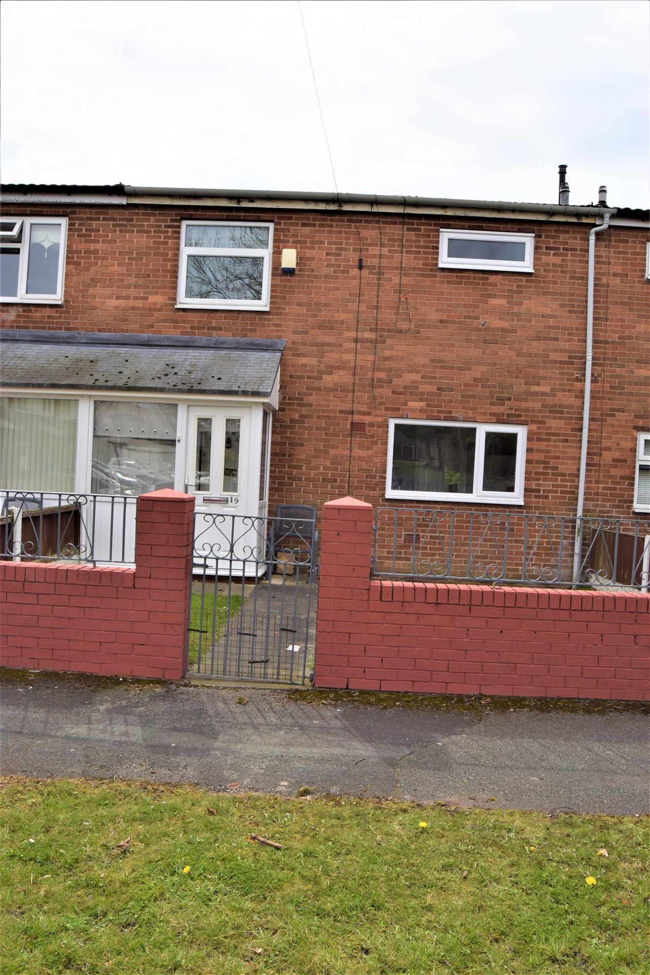 19 Maldon Close, Halewood — photo 1 of 20