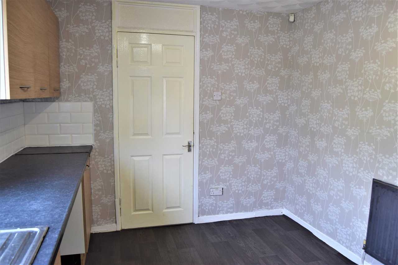 19 Maldon Close, Halewood — photo 4 of 20