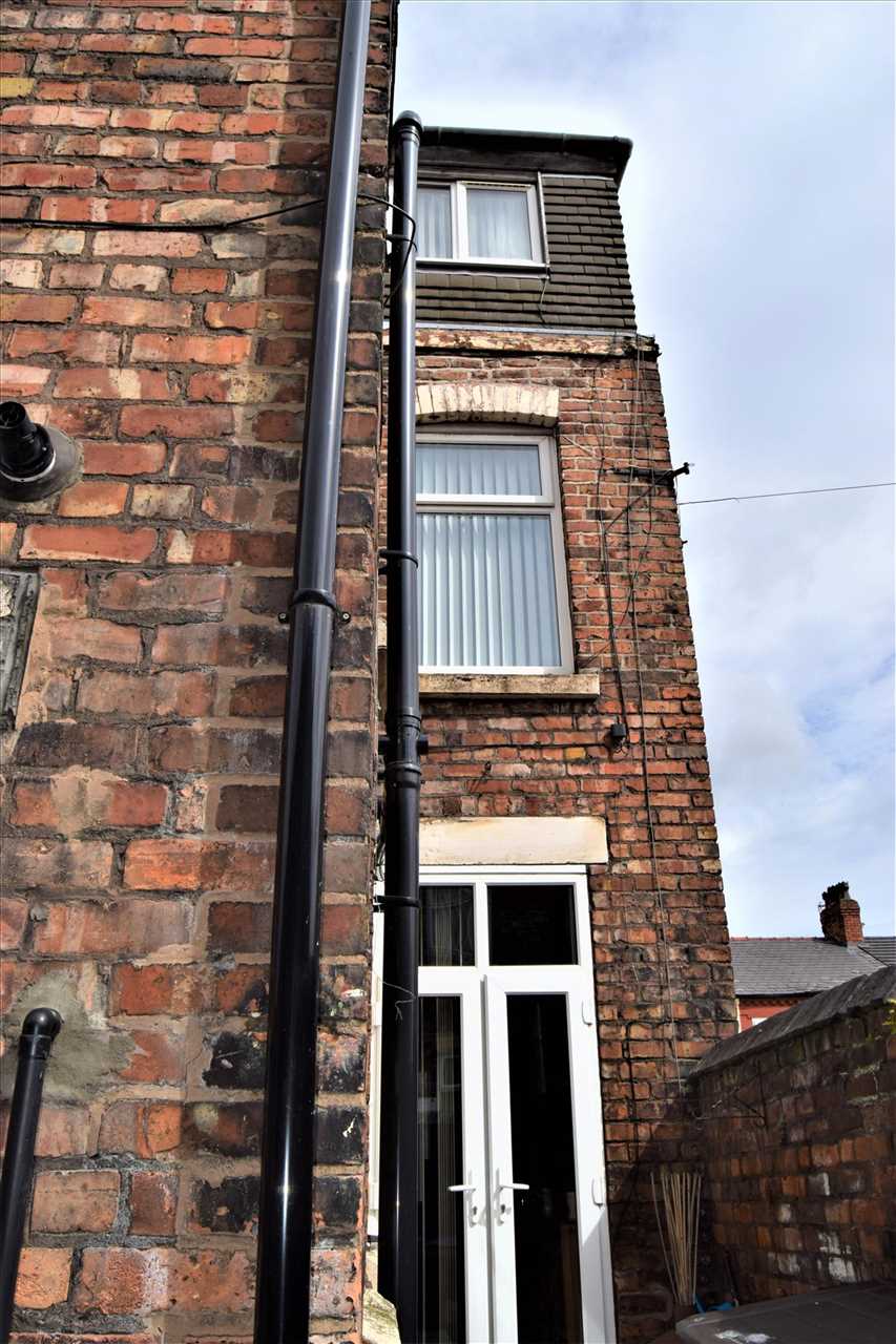 28 Woodchurch Road, Old Swan — photo 22 of 22