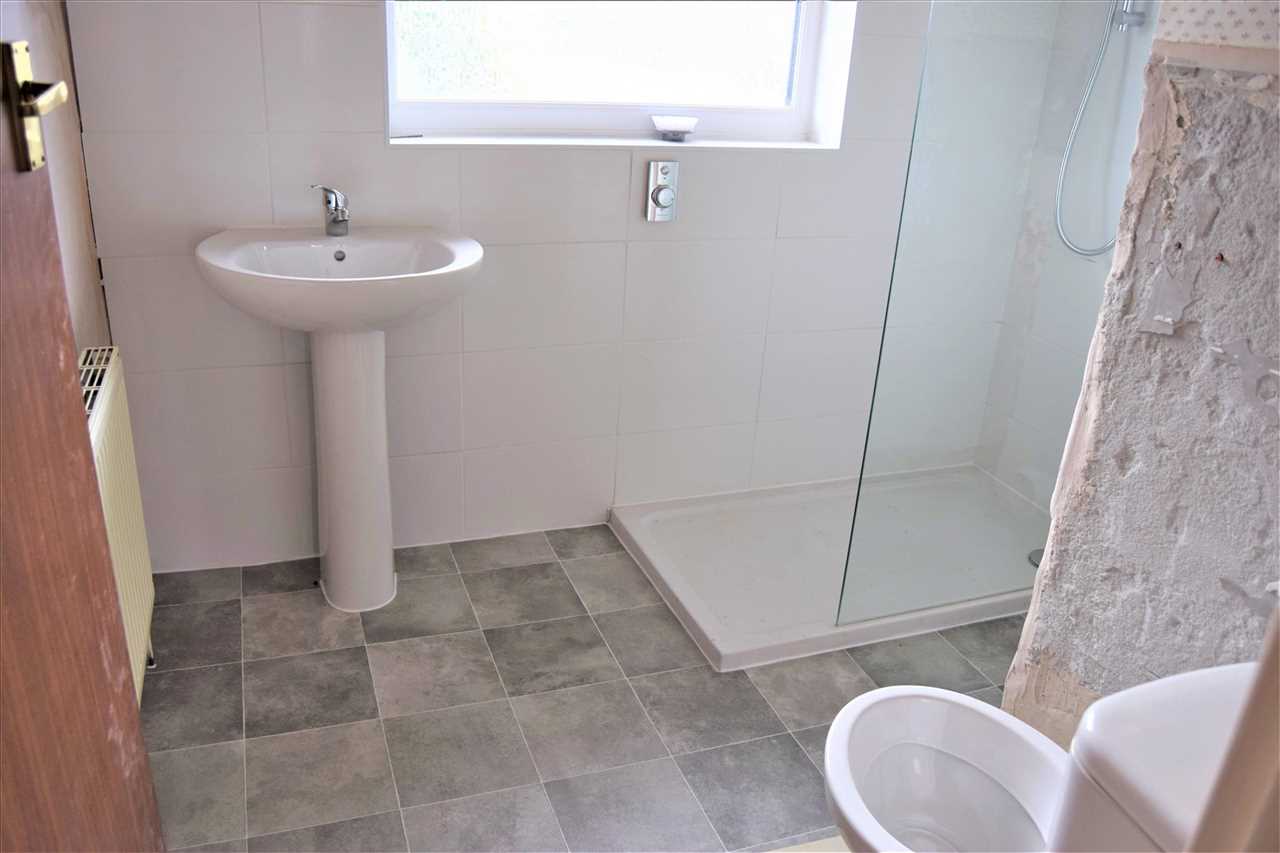 15 North Manor Way, Woolton — photo 14 of 20