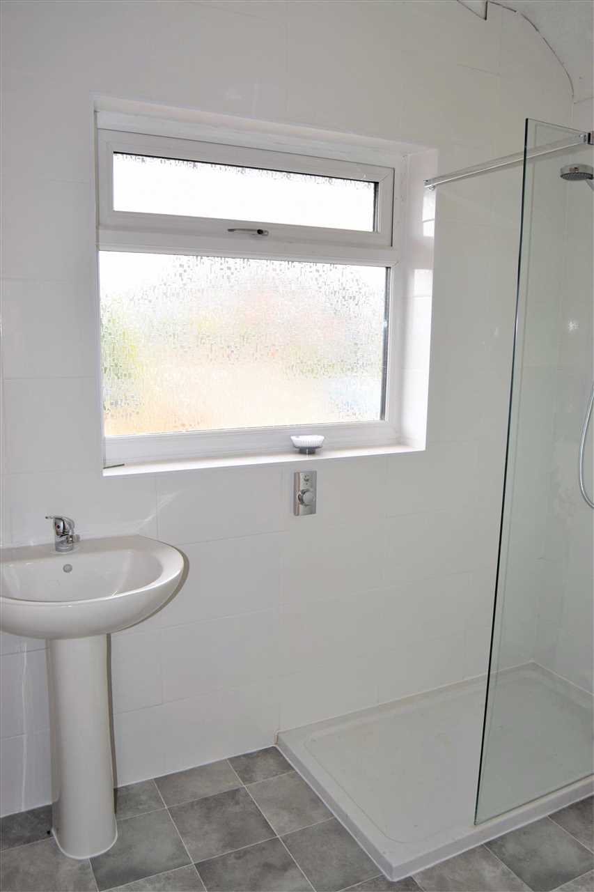 15 North Manor Way, Woolton — photo 15 of 20