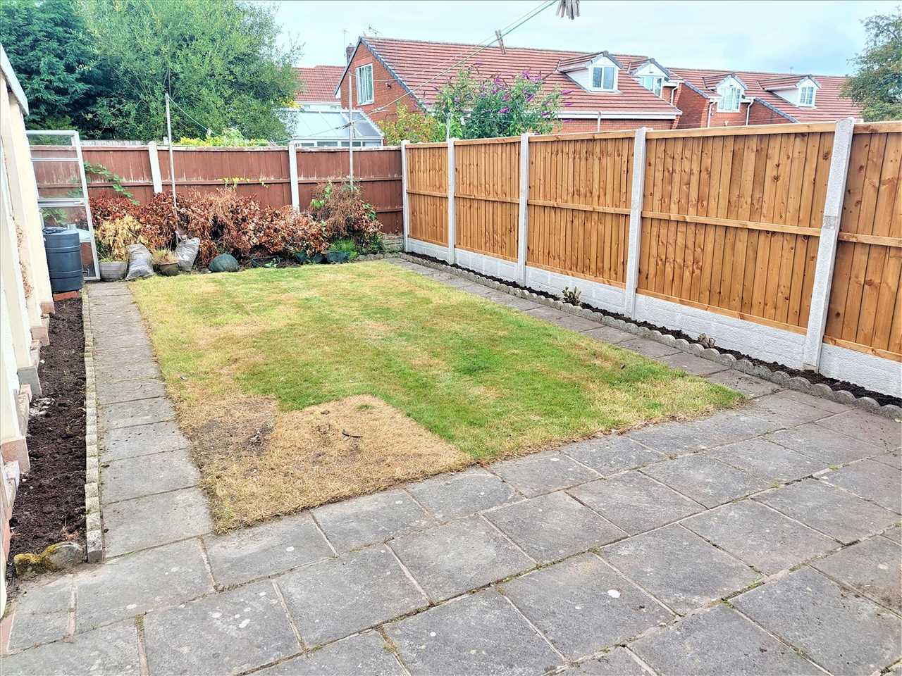 15 North Manor Way, Woolton — photo 16 of 20