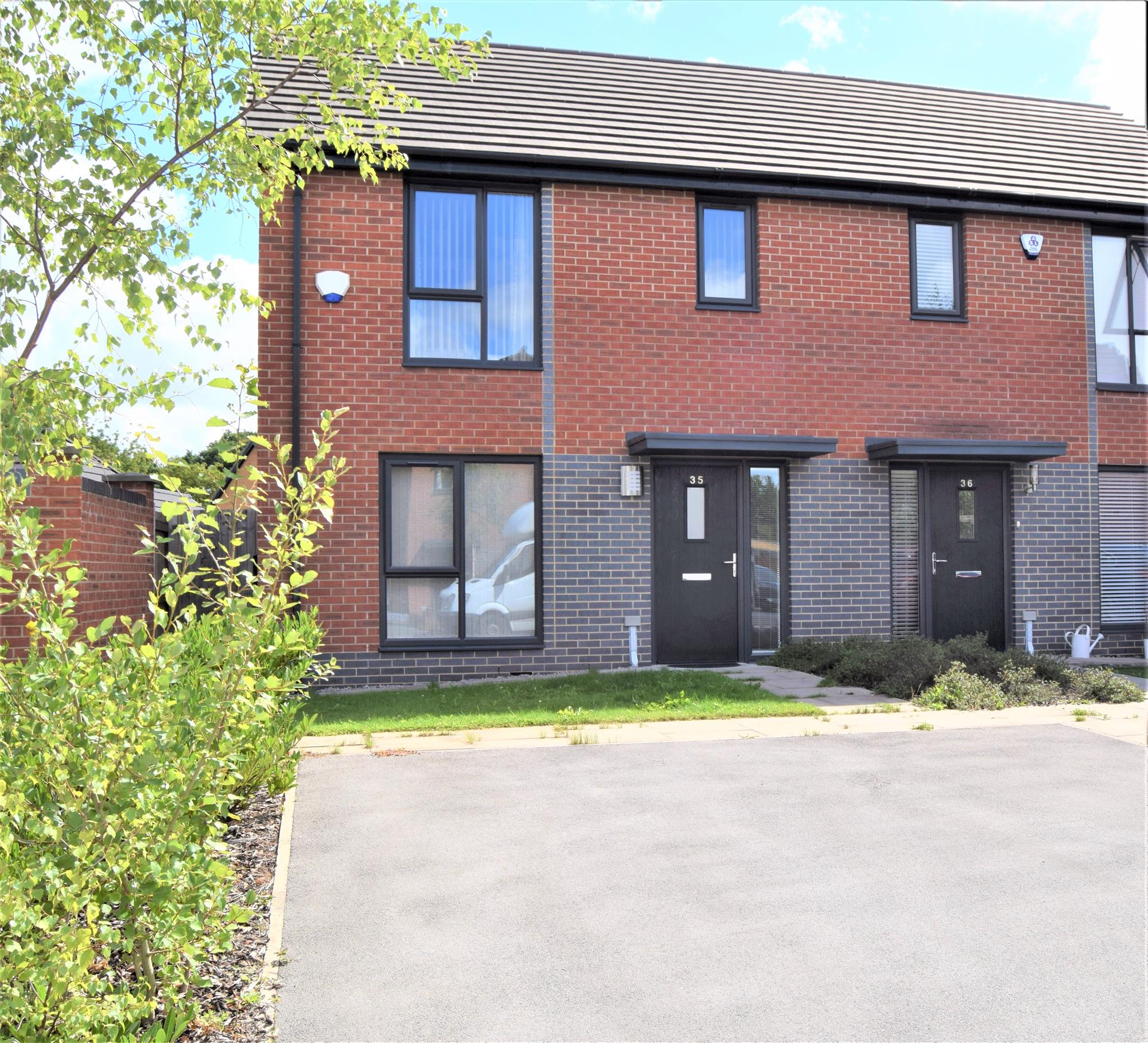 35 Elder Place, Halewood — photo 1 of 17