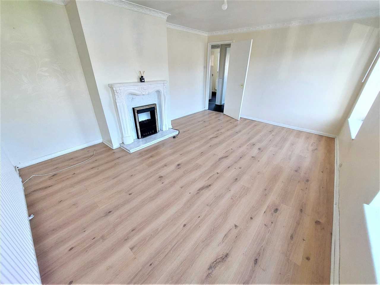 57 A Oatfield Lane — photo 3 of 11