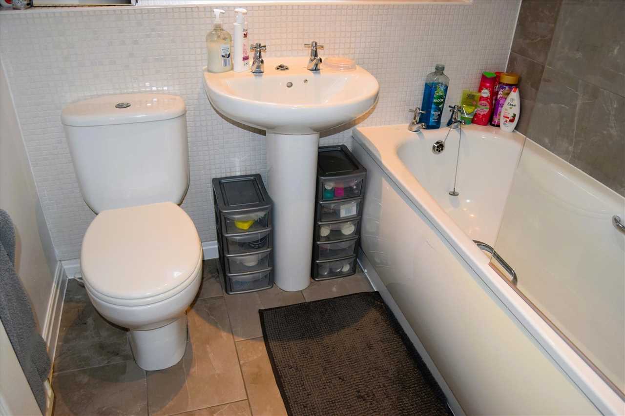 16 Addenbrooke Drive, Hunts Cross — photo 20 of 26