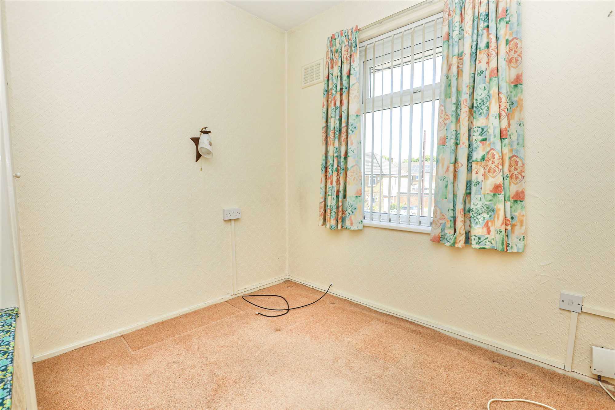 38 Tarbock Road, Speke — photo 8 of 13