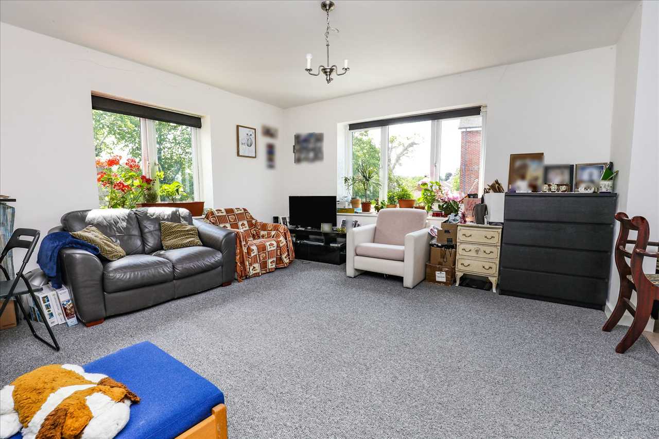 69 Woodsome Park, Gateacre — photo 4 of 12