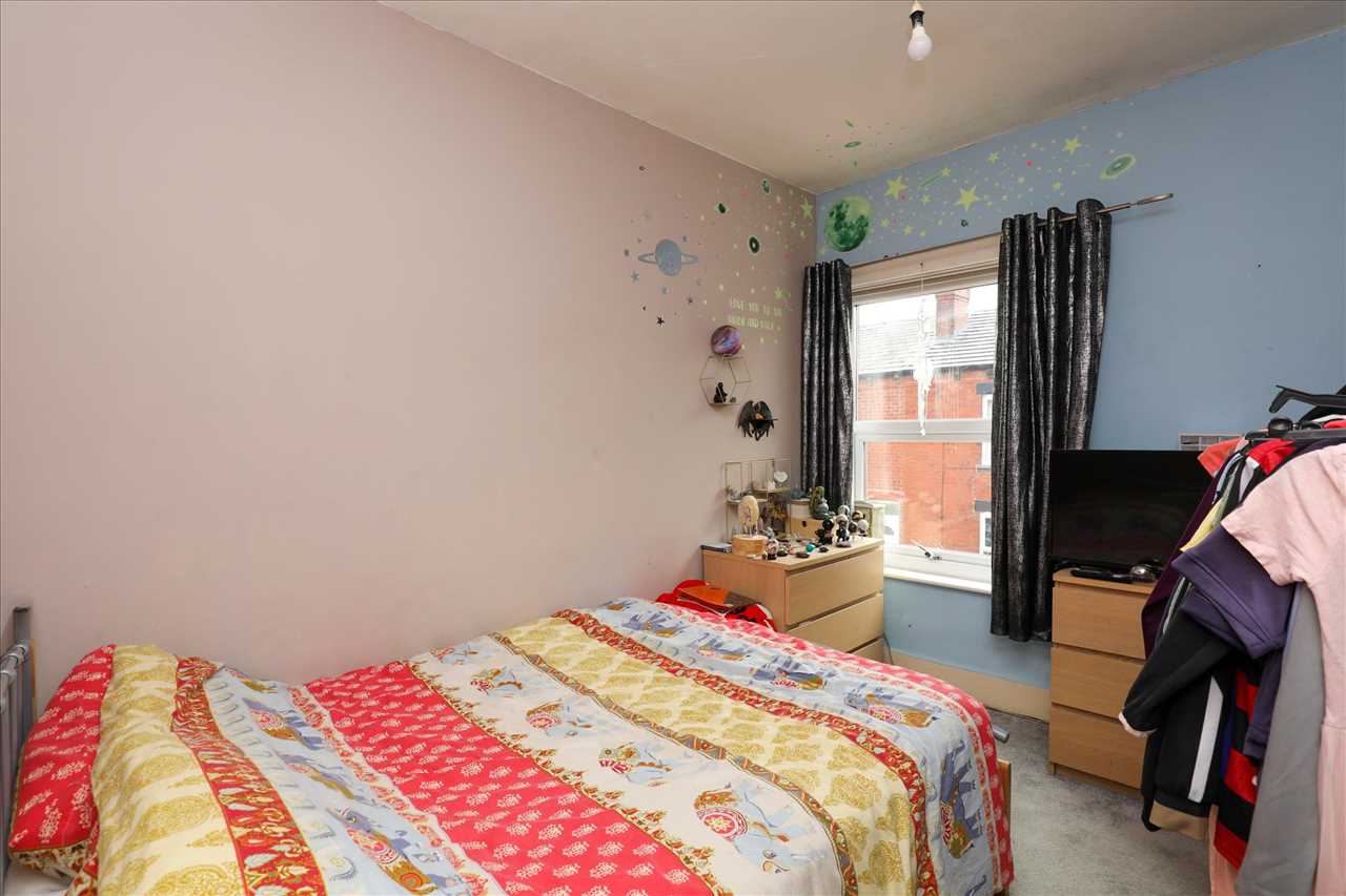 7 First Avenue, Hindley — photo 7 of 12