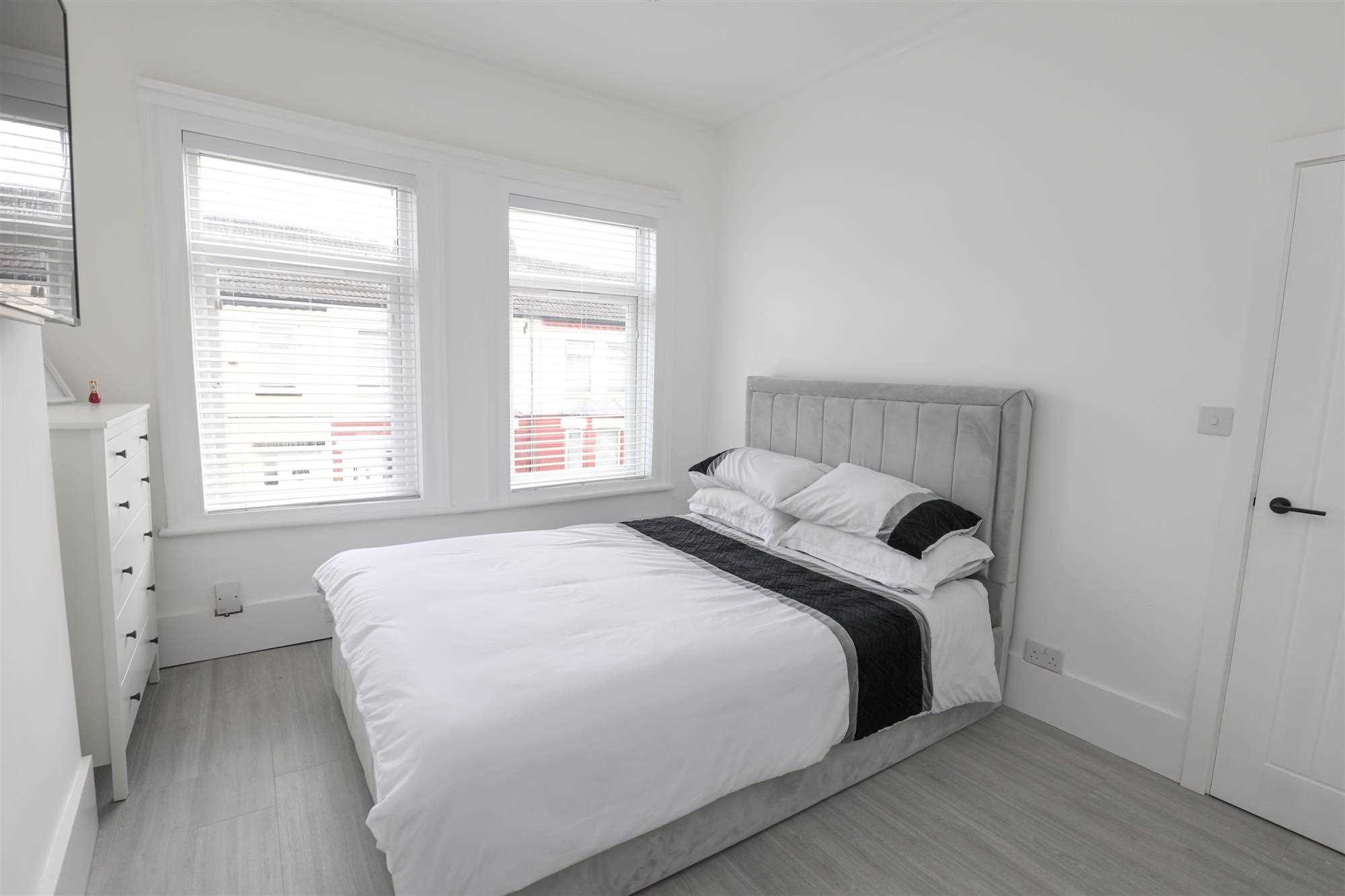 25 Torus Road, Old Swan — photo 10 of 18