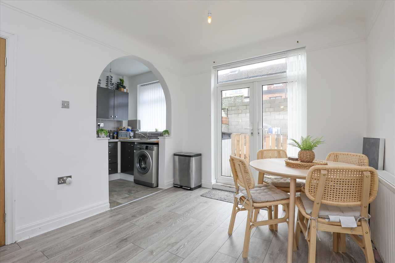 36 Rossall Road — photo 4 of 16
