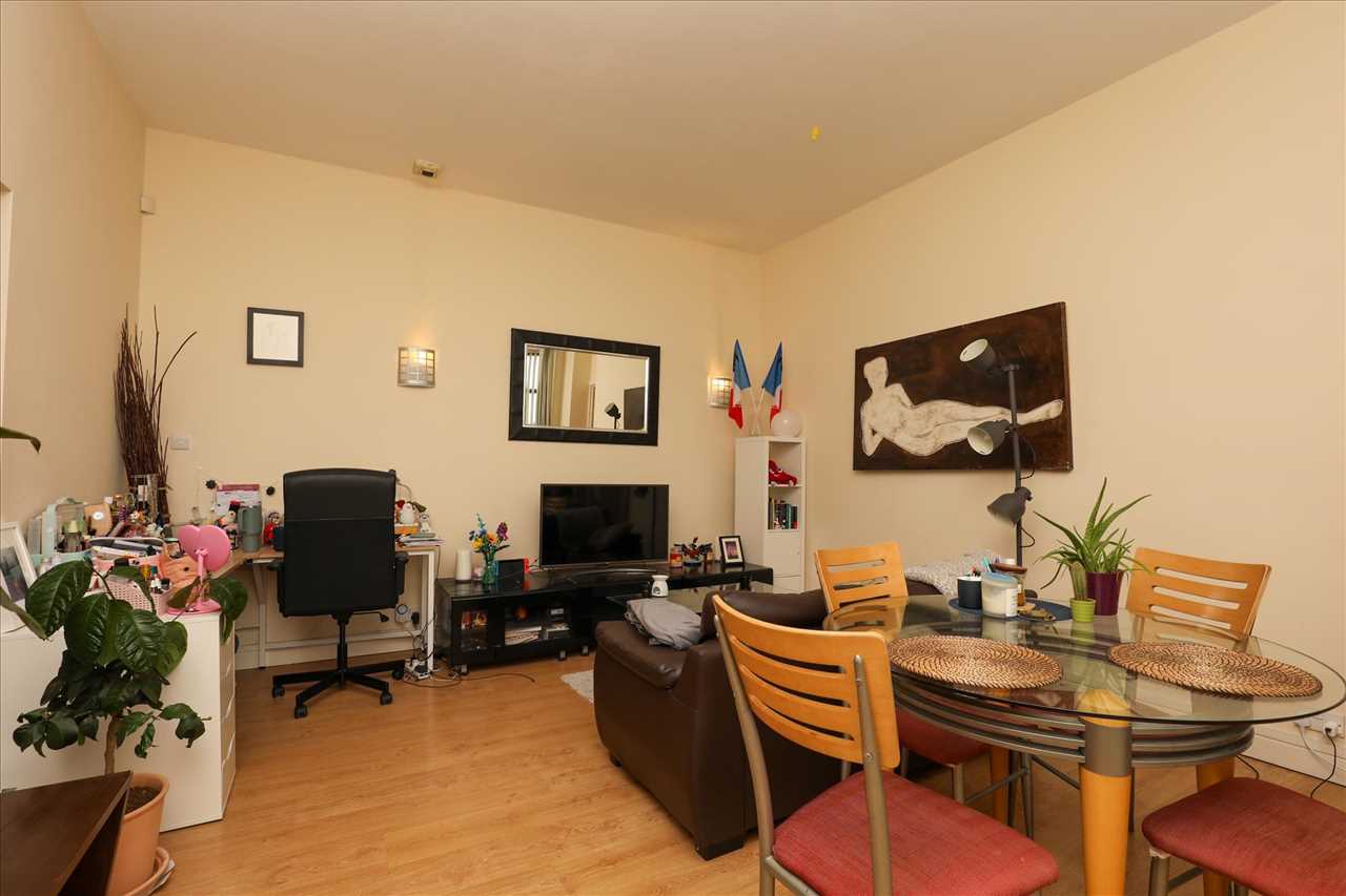 Apartment 29, 9 Cornwallis Court — photo 3 of 14