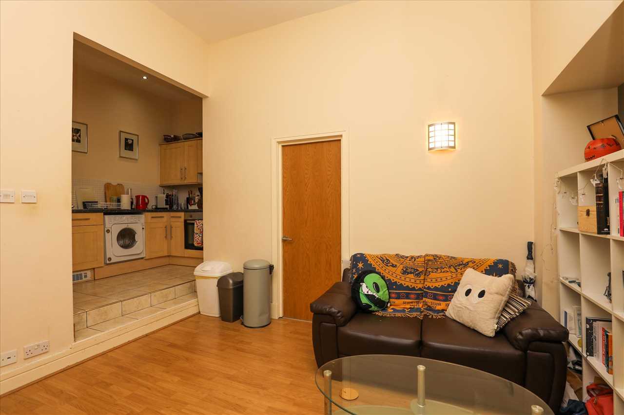 Apartment 29, 9 Cornwallis Court — photo 5 of 14