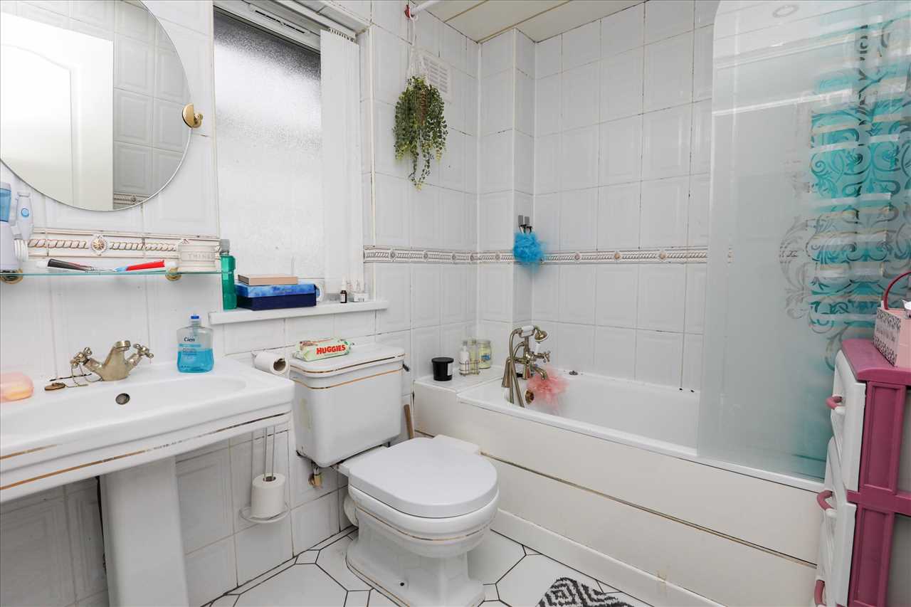 21 Green Street — photo 12 of 14
