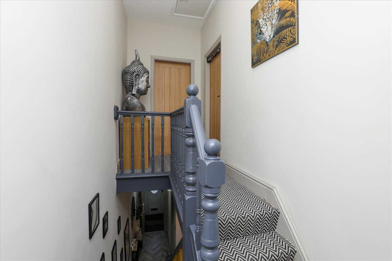 8 Saville Road, Old Swan — photo 10 of 20