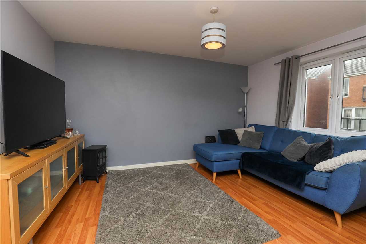 23 Cascade Road, Hunts Cross — photo 4 of 12