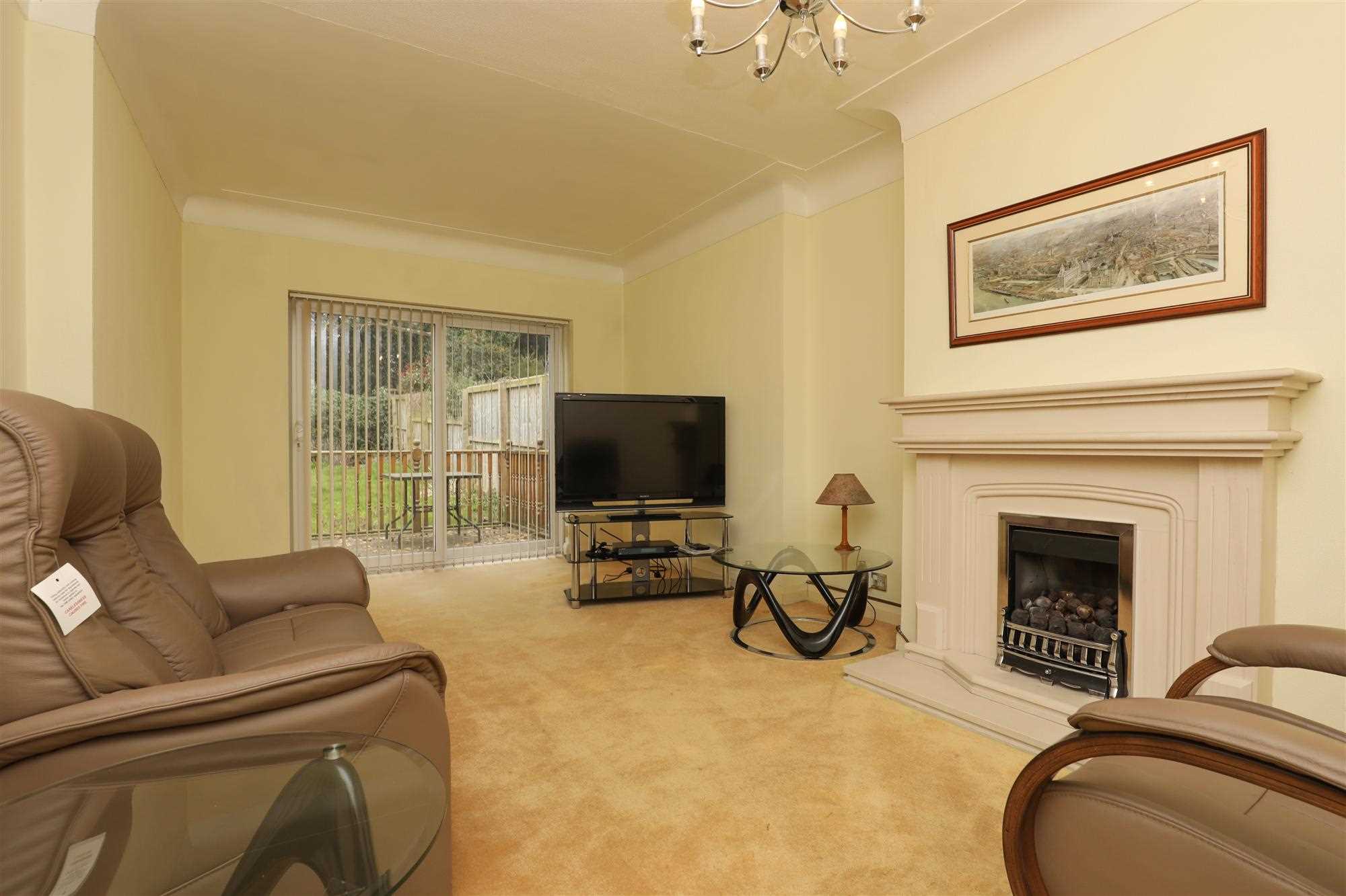 8 Camp Hill Road, Woolton — photo 2 of 18