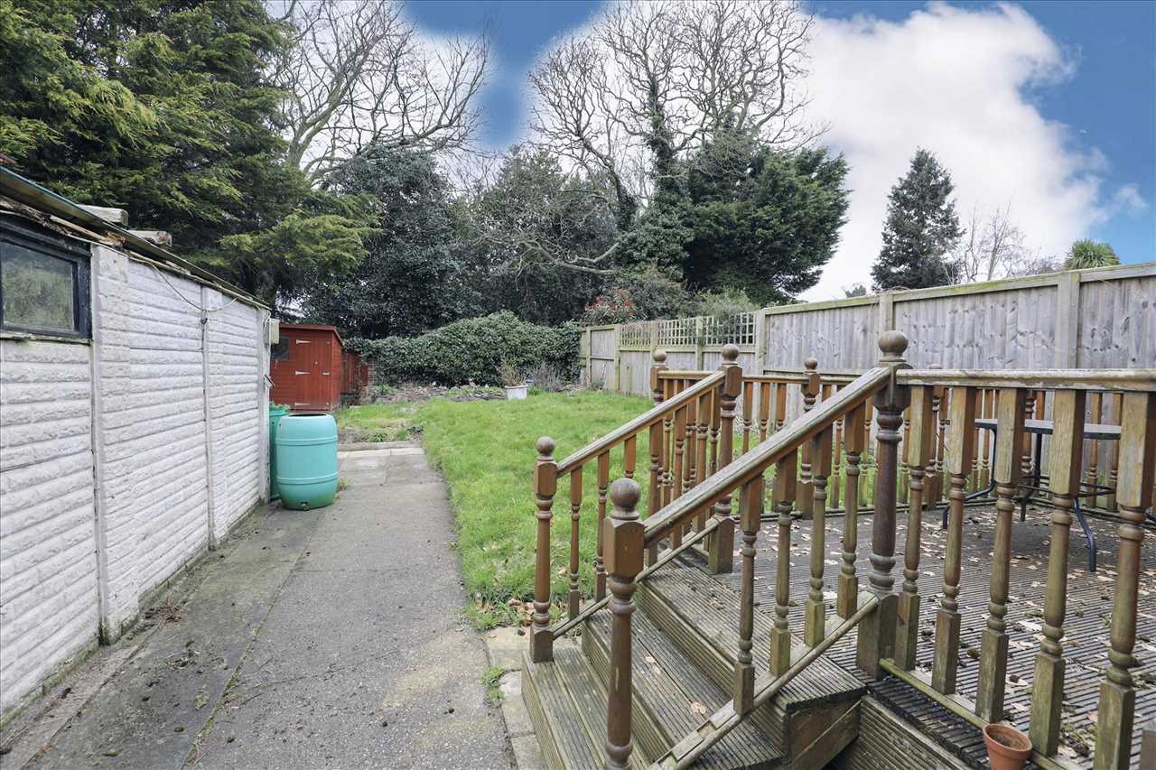 8 Camp Hill Road, Woolton — photo 16 of 18