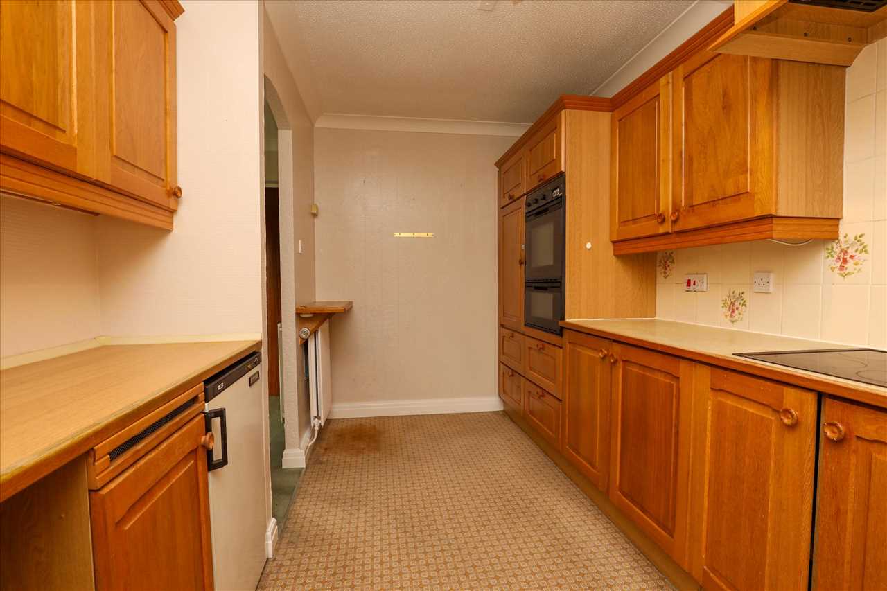 11a Mosslea Park, Mossley Hill — photo 9 of 20