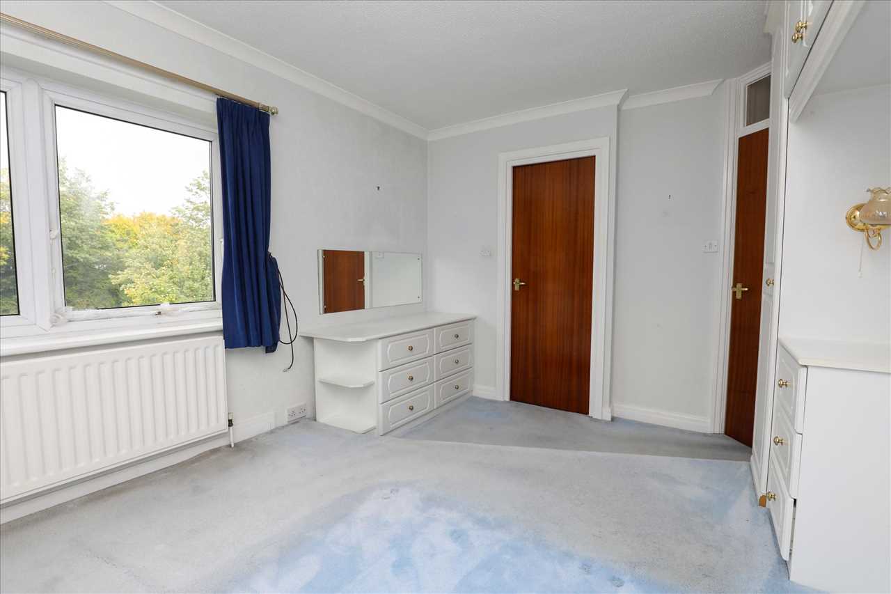 11a Mosslea Park, Mossley Hill — photo 11 of 20