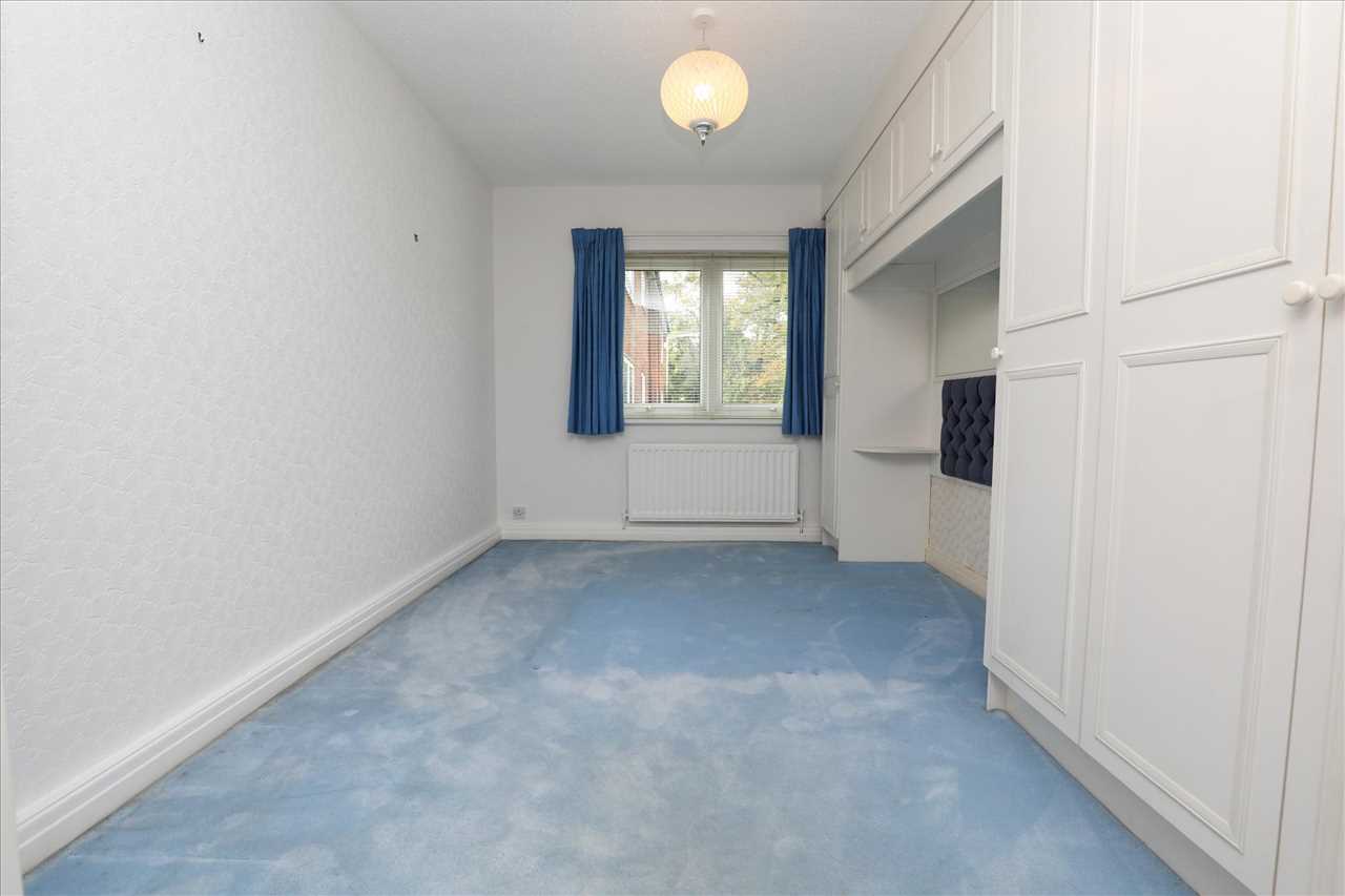 11a Mosslea Park, Mossley Hill — photo 15 of 20