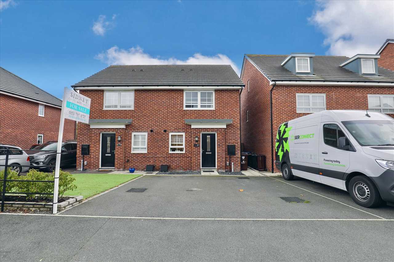 21 Stratford Drive, Prescot — photo 1 of 17