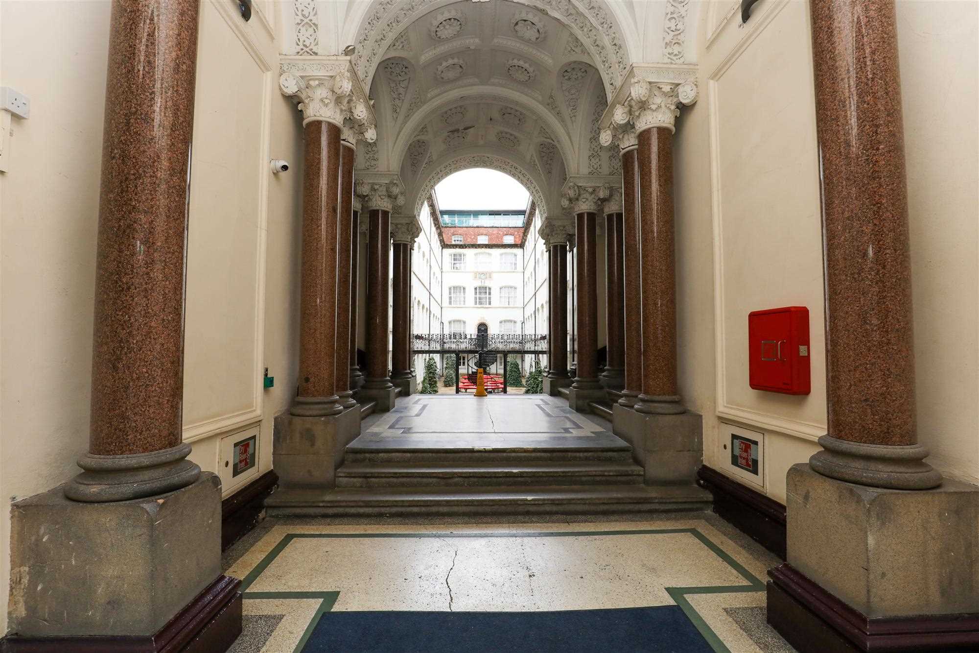 58 The Albany, 8 Old Hall Street — photo 16 of 19