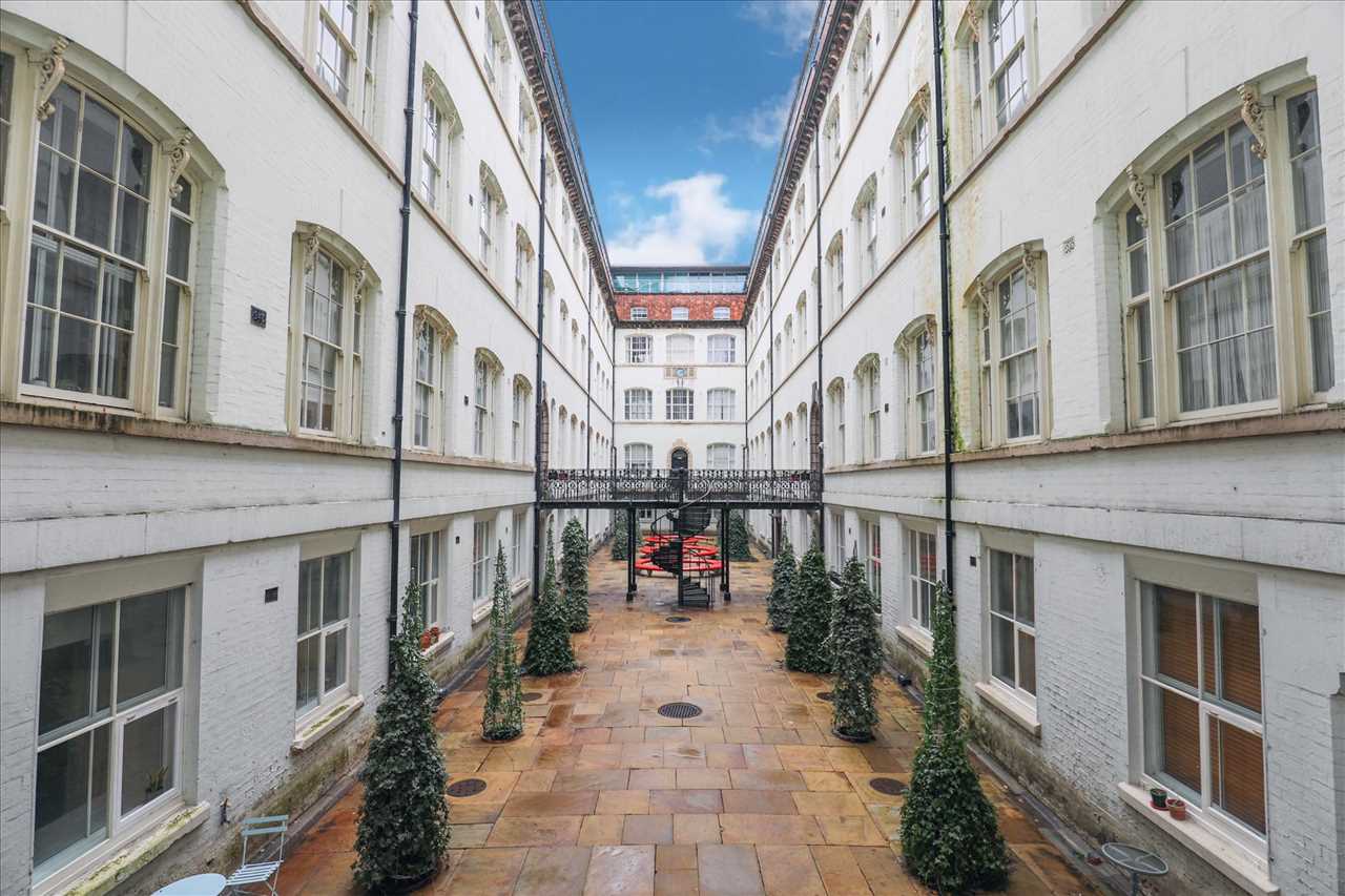 58 The Albany, 8 Old Hall Street — photo 18 of 19