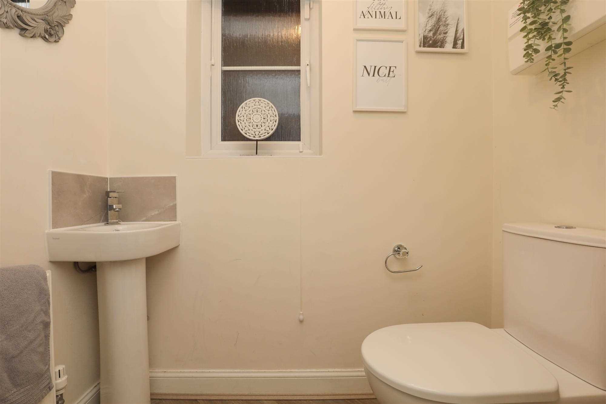 21 Stratford Drive, Prescot — photo 8 of 17