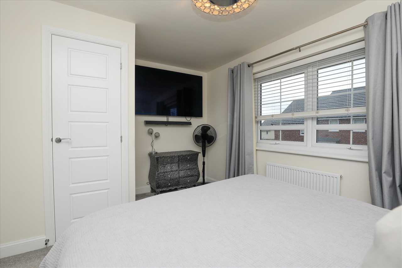 21 Stratford Drive, Prescot — photo 10 of 17