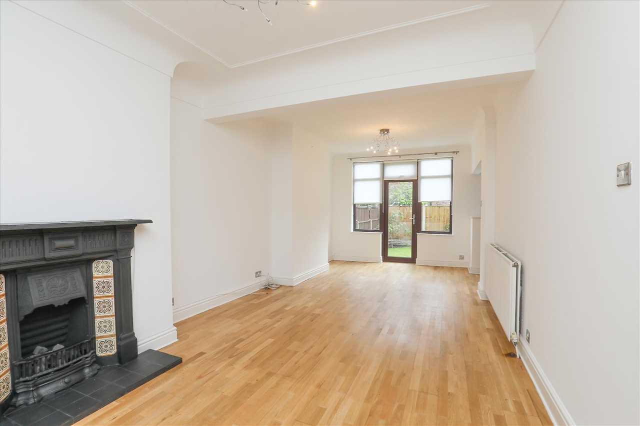 67 Pilch Lane East, Huyton — photo 3 of 17