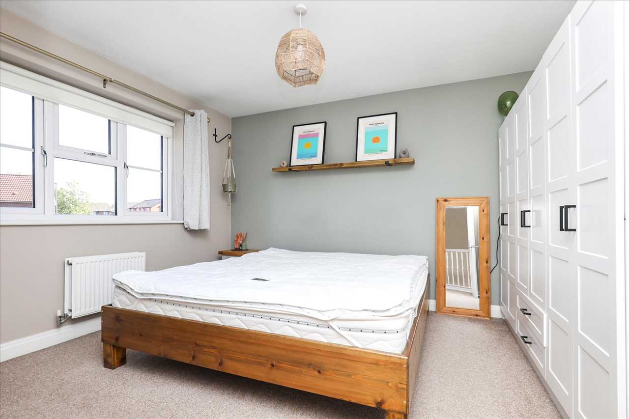 11 Ashton Close — photo 10 of 19