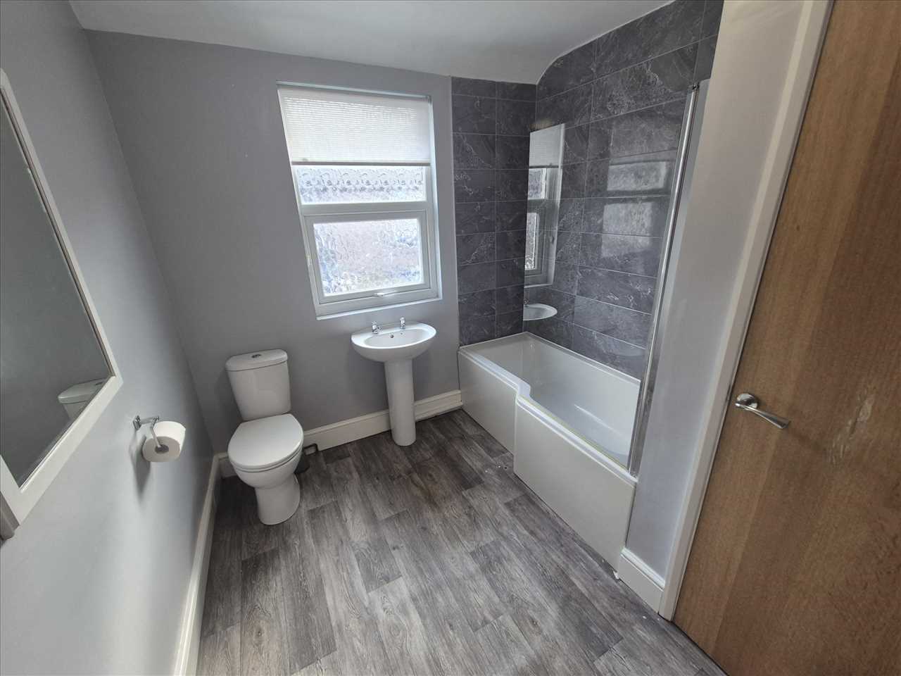 52 Kelso Road — photo 10 of 10