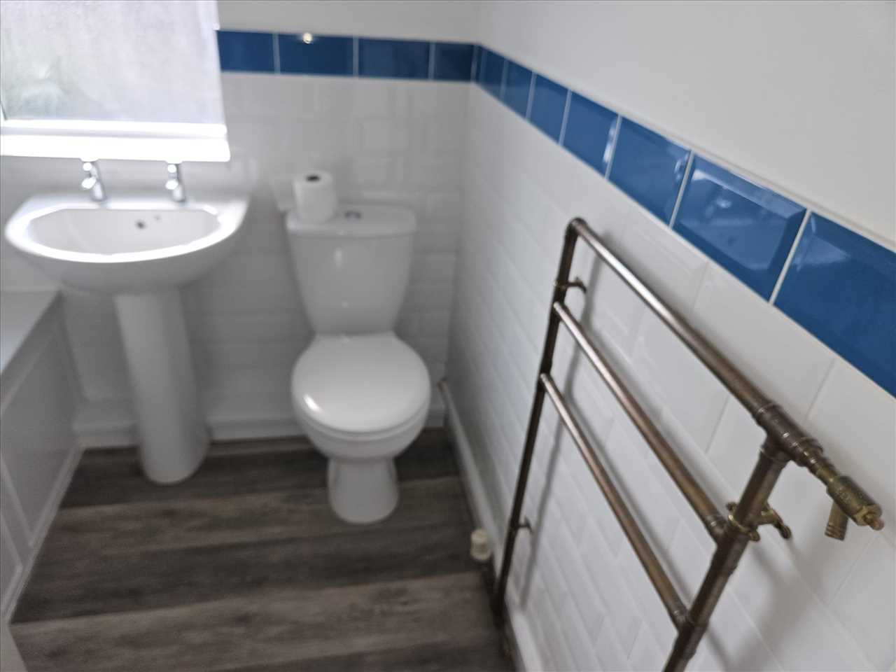 60 Derek Avenue — photo 10 of 13