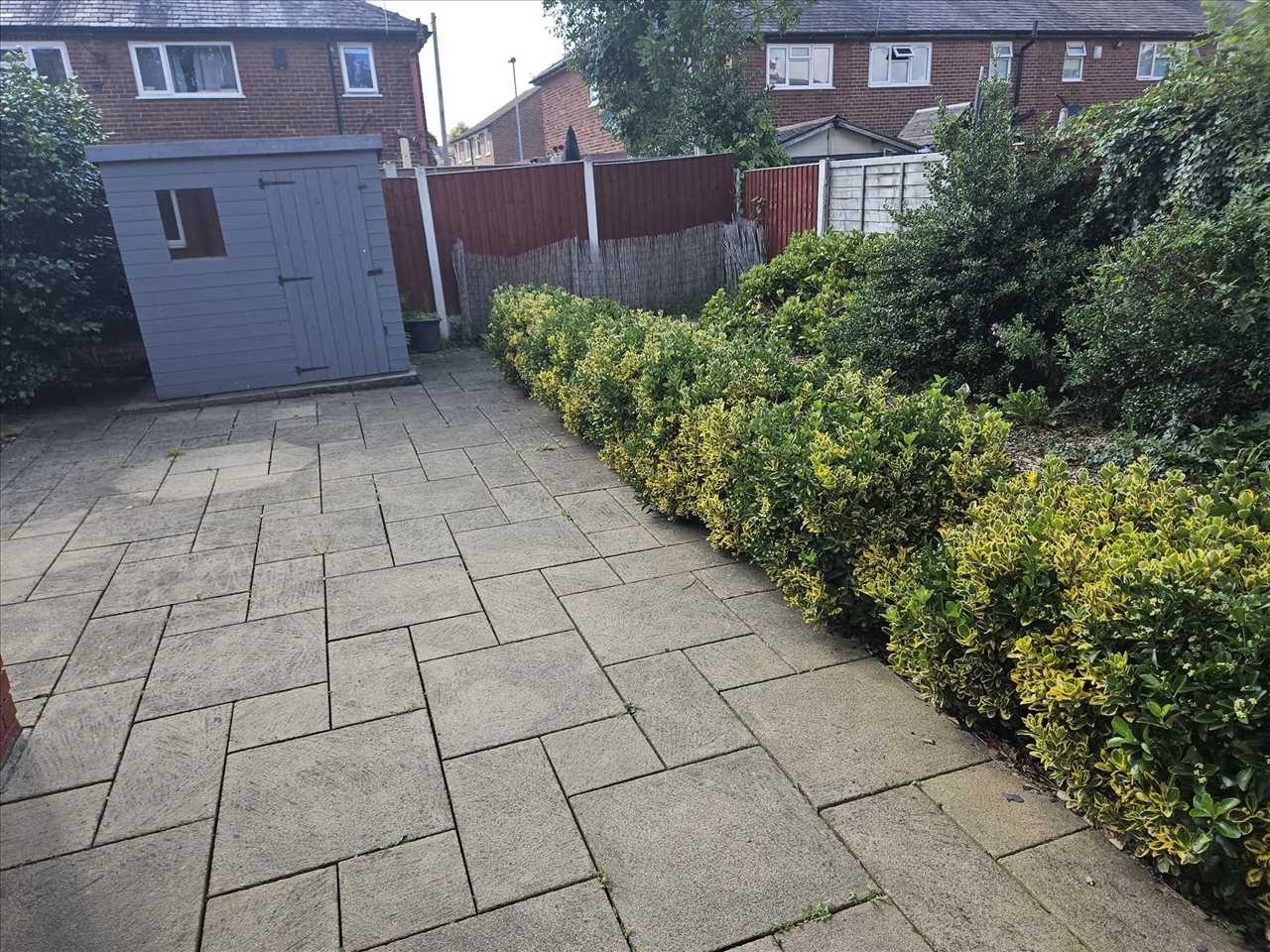 60 Derek Avenue — photo 13 of 13